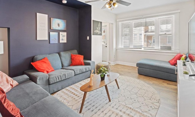 Atlantic City Casa | 9BR Beach Block House with 13 Beds in Central Atlantic City