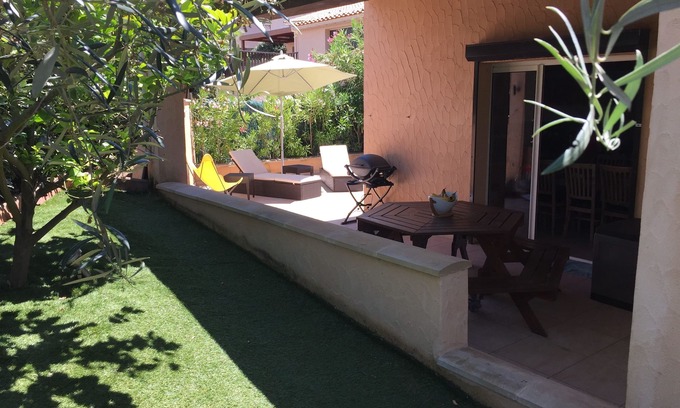 Corse-du-Sud Apartamento | A 15 km D'ajaccio Rez de Jardin . Parking et Piscine Privés