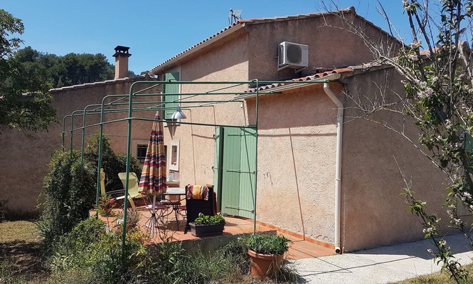 Evenos Casa | A 20 Minutes de la Mer, Jardin Clôt de 100m2