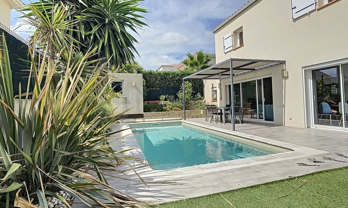 Pignan Casa | A 20 mn de la Plage et 15 mn de Montpellier, au Calme Maison Avec Piscine/jardin