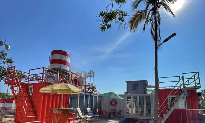 Barra de Navidad Casa | Casa-Contenedor con alberca de 12 mts, ¡a 6 minutos de la playa!.