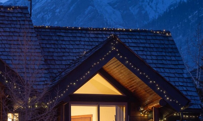 Eagle Terrace Hotel | A Bear and Bison Inn