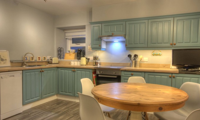 Brora Cabaña | A beautiful cottage located in the heart of the rural village of Brora, Sutherland. Sleeps a total o