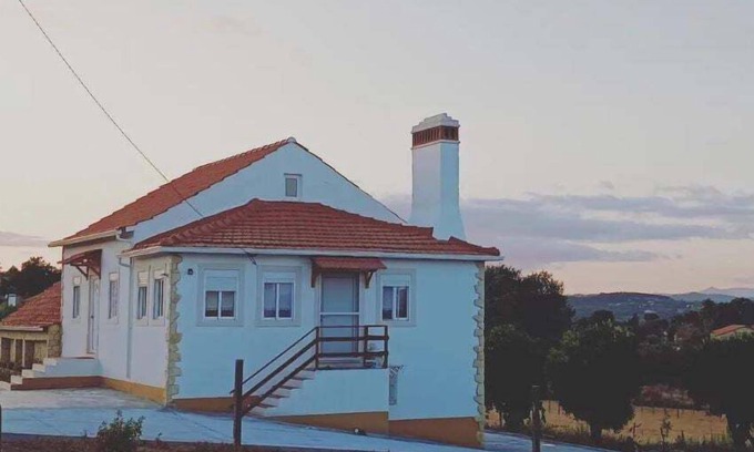 Nossa Senhora do Pranto Apartamento | La hermosa pajarera