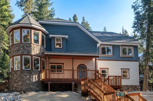 Yosemite West Casa | A Blue Sky Lodge