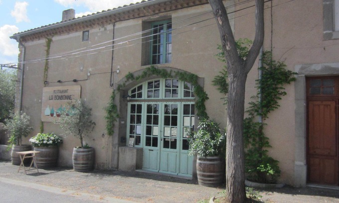 Saint-Laurent-de-la-Cabrerisse Casa | A Cosy Home From Home With Private Patio