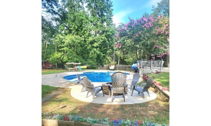 Jonesboro Casa | A calm, relaxing, Oasis @Lake Spivey