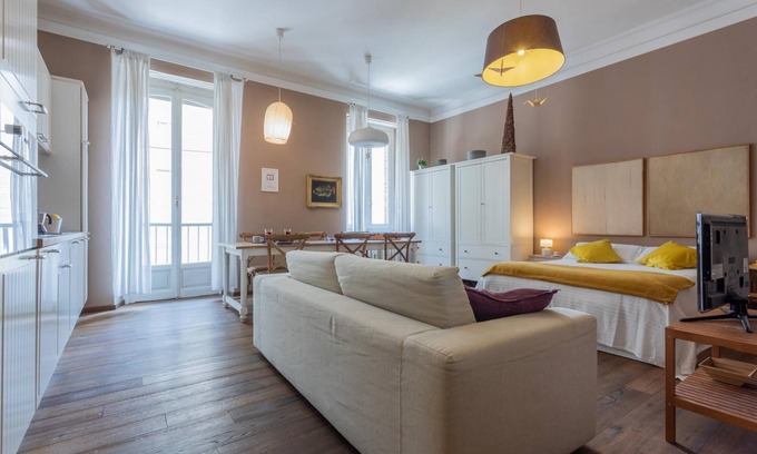 Cit Turin Apartamento | A Casa di Stefania by Wonderful Italy