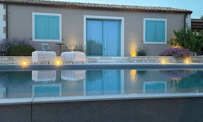 Modica Casa | A casa ro Conti" between sea pool and countryside