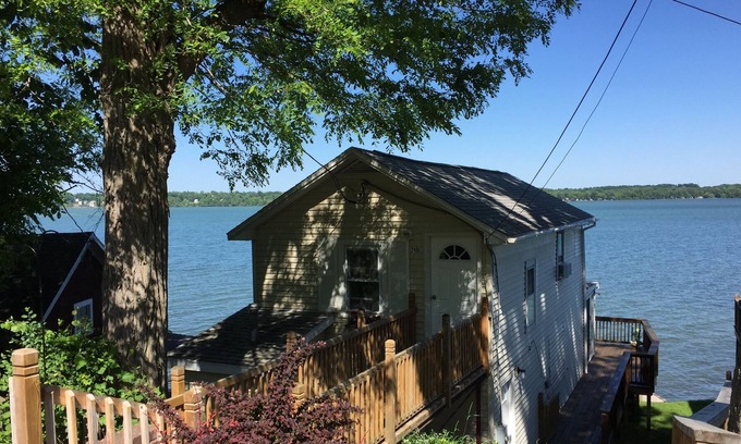 Seneca Falls Casa | Una escapada lago Cayuga, perfecto para una pareja romántica o grande para la familia