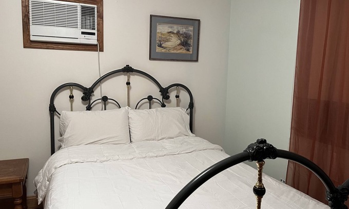 Lewiston Apartamento | A Charming Suite