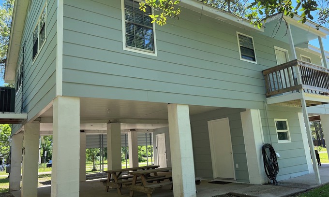 Shoreline Park Cabaña | A Coastal Charm indeed. Porch Swings, Sea Breezes & Southern Ease