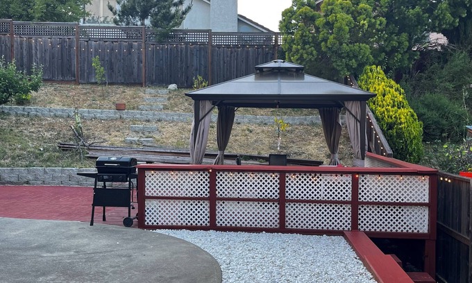 Pinole Casa | A comfortable and calming space to relax and recharge with family.
