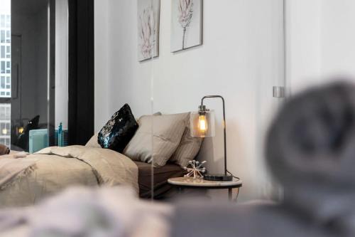 Carlton South Apartamento | A Comfy Apt Only a 5-min Walk to Victoria Market