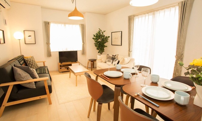 Agena Casa | A convenient location for sightseeing and staying / Uruma Okinawa