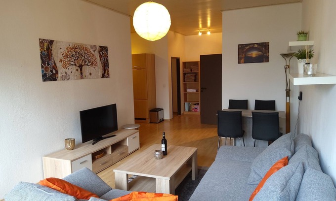 Kernstadt Apartamento | Un apartamento de esquina, una sensación de estar en casa, más las ventajas de un hotel.