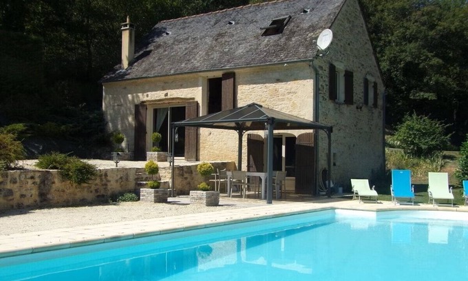 Salignac-Eyvignes Casa | A corner of paradise for an unforgettable stay: gastronomy, tourism, relaxation...
