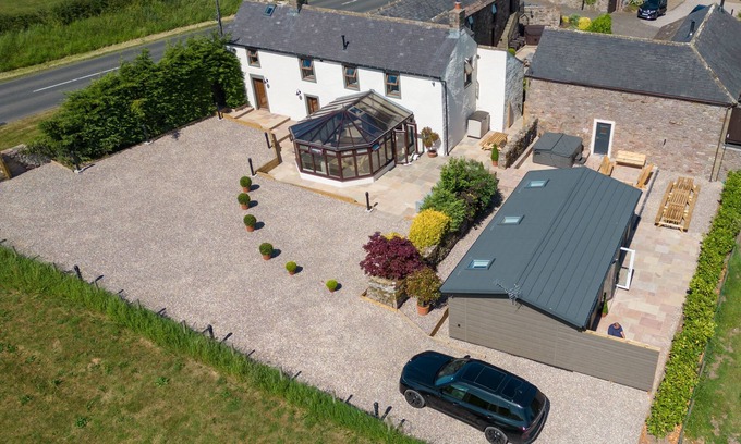 Sebergham Cabaña | A cottage that sleeps 12 guests in 6 bedrooms