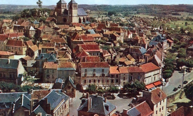 Gourdon Casa | A country retreat on the outskirts of our medieval town of Gourdon en Quercy