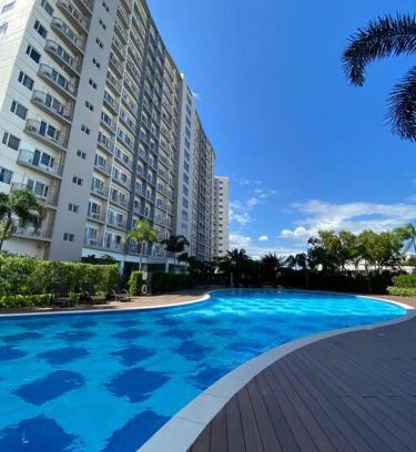 Las Pinas Apartamento | A Cozy 1 Bedroom Unit with a Parking at Tower 2 South Residences SM Southmall