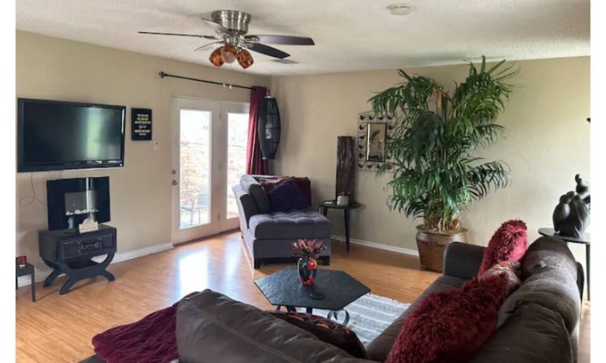 Meadowbrook Casa | A Cozy Fort Worth Getaway!