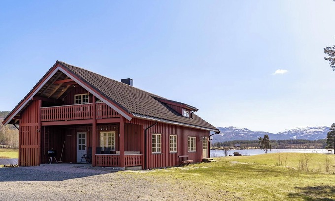 Kviteseid Casa | A cozy home for 16 people by the water