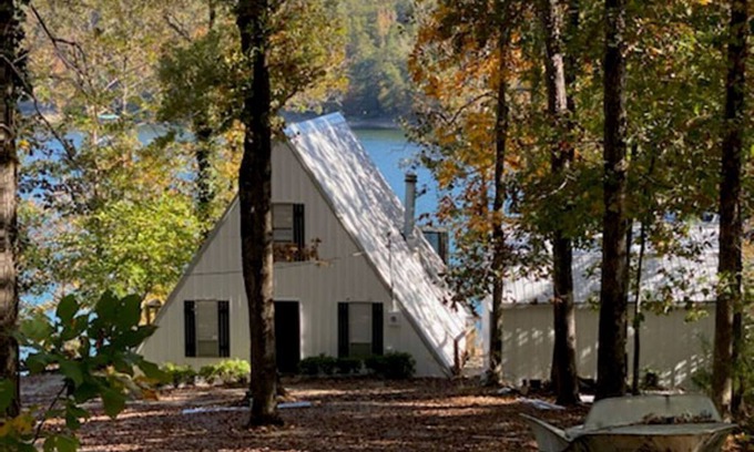 Crane Hill Casa | A-Deck With a View. A unique lakeside home on Smith Lake