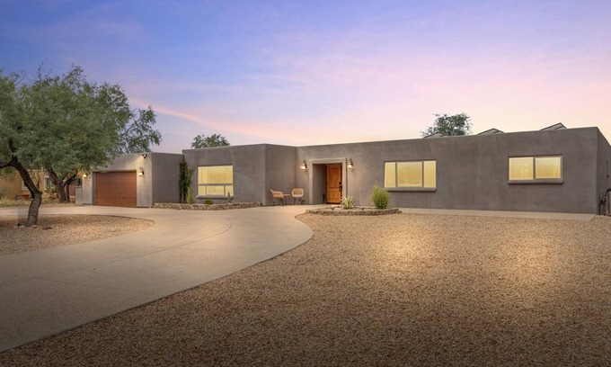 Bel Air Ranch Estates Casa | A Desert delight "Casa de Naranja"