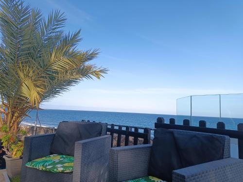 Playa del Aguila Apartamento | A Dream On The Beach Sun Club