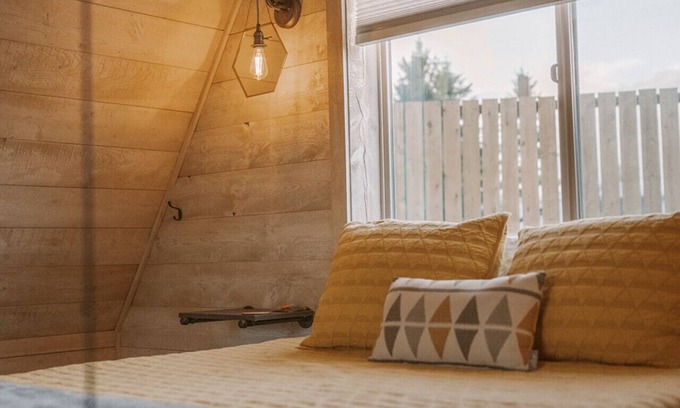 Emigrant Cabina | A-Frame 3 @ Tiny Town Campground- Boutique camping
