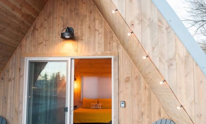 Emigrant Cabina | A-Frame 8 @ Tiny Town Campground- Boutique camping
