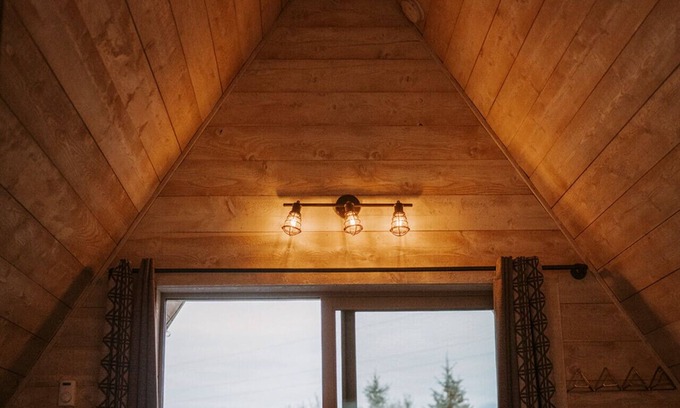 Emigrant Cabina | A-Frame 9 @ Tiny Town Campground- Boutique camping