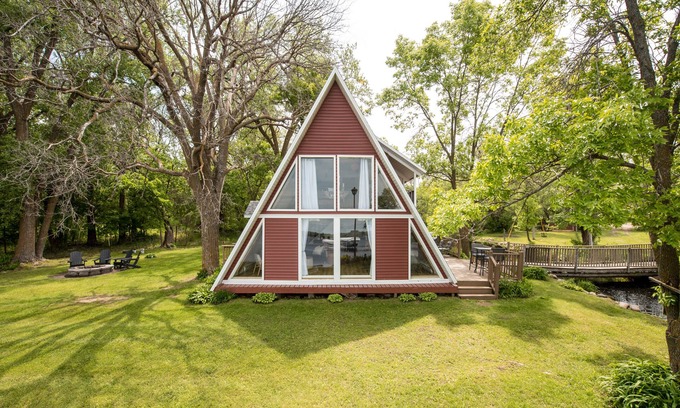 Osakis Cabina | A-Frame Cabin - Private Backyard