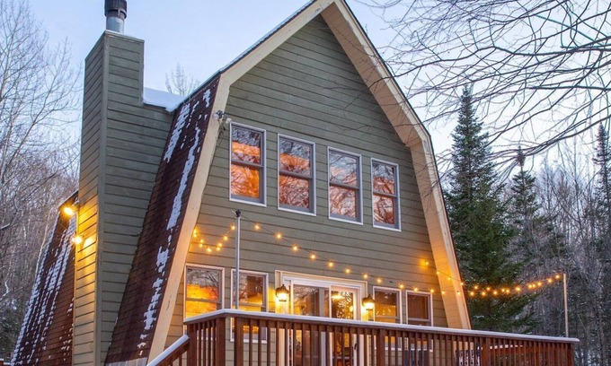 West Dover Casa | A frame in the mountains! ski, hike and bike!