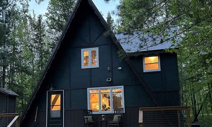 Bessemer Chalet De Esquí | Rocky Pines UP A-Frame - Ski/Snowboard, Near Waterfalls, FP, sauna