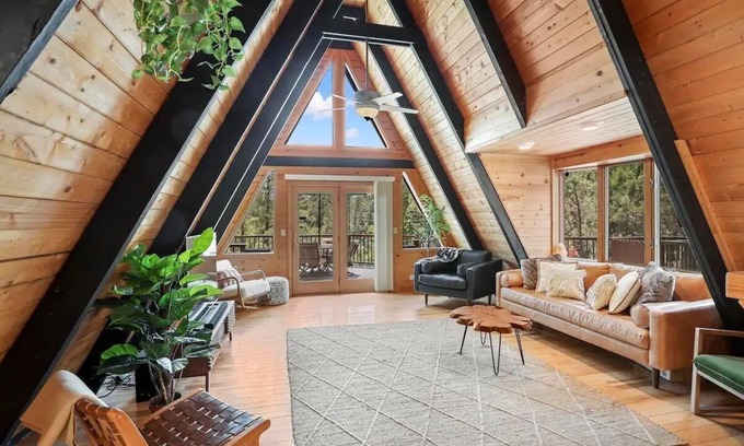 Whispering Pines Cabina | A-Frame On The Rocks. Whispering Pines. Payson. Waterwheel.