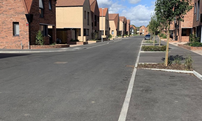 Basildon Casa | A G2 Luxury home that sleeps up to 4 guests