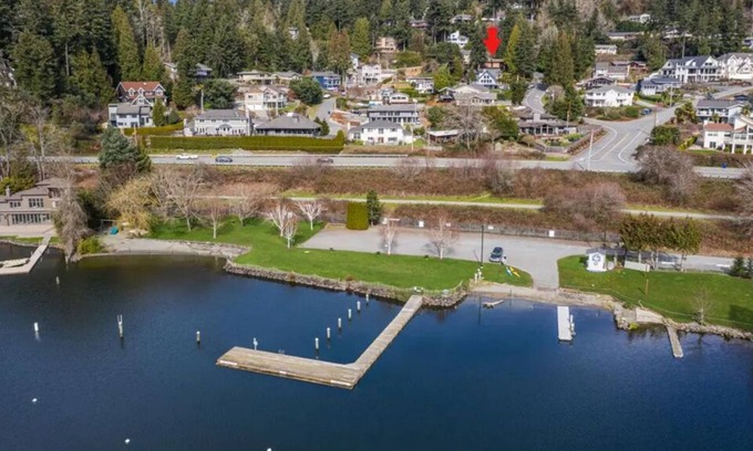 Sammamish Casa | A get away lake view house!