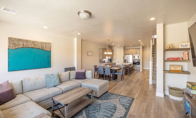 St. George Villa | A Green Escape at The Ledges Golf Club ***Pet Friendly & Amenities Included!
