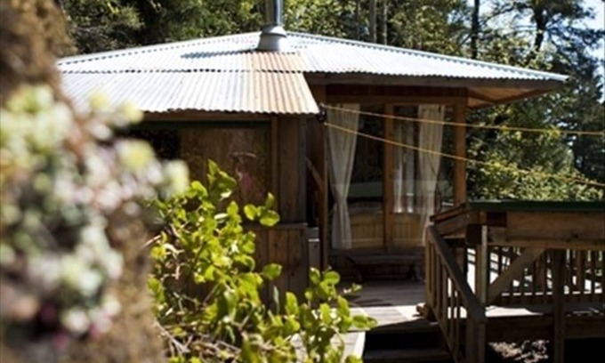 Salt Spring Island Cabina | Un nido feliz en los árboles, Salt Spring Cottage único cerca de la ciudad