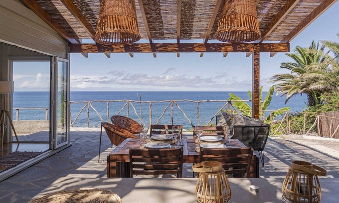 Sao Jorge Condominio | A Haven by the Sea, Casa da Rocha de Baixo,