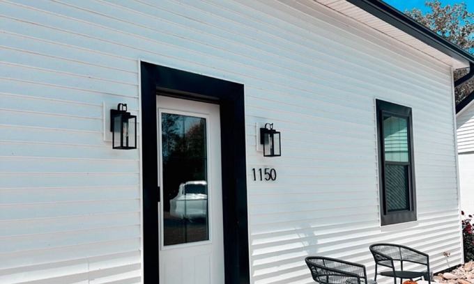 Xenia Casa | A historic 2 acre property just minutes from town