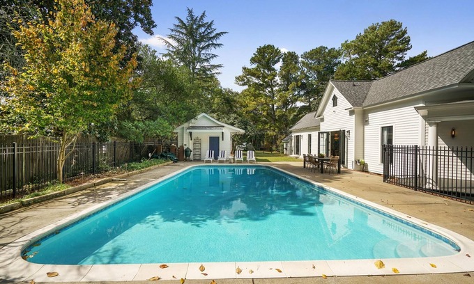 Stone Mountain Historic Village Casa | A historical and restful retreat in the heart of Stone Mountain Village