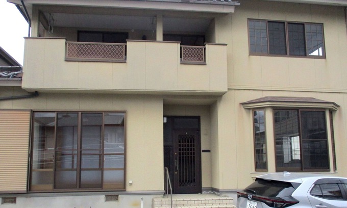 Toyama Casa | A house with 2 parking spaces, located a 9-minute walk from Toyama Station! Akae-tei"] is ideal for work as well as travel. This is a ryokan where you can stay with no meal and relax as if you were in a vacation home.