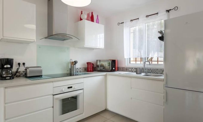 Laudun Casa | Casa de vacaciones A la porte d'Avignon en Laudun l'ardoise - 4 personas, 2 dormitorios