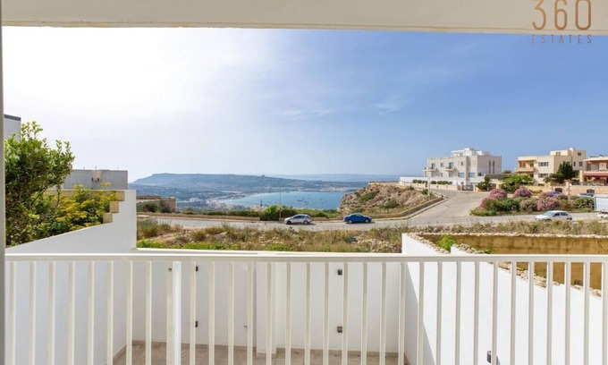 Mellieħa Heights Apartamento | A large, fully equipped 2BR home in Mellieha