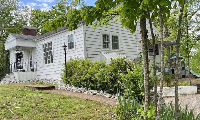 Columbia Casa | A large home for a perfect family getaway