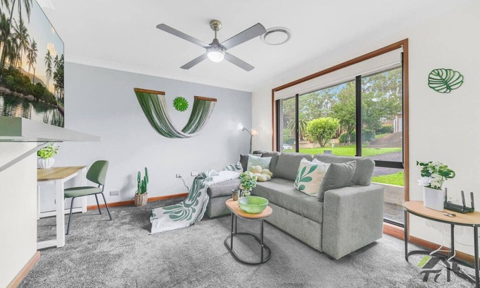 Cranebrook Casa | A Leisurely Three-Bedroom Home in Cranebrook