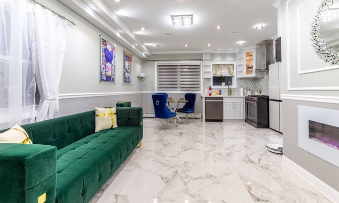East Flatbush Casa | A Little Slice of Luxury