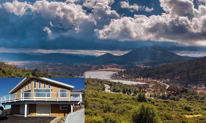 Julian Casa | A LIVING CANVAS Amazing Lake View Custom Home